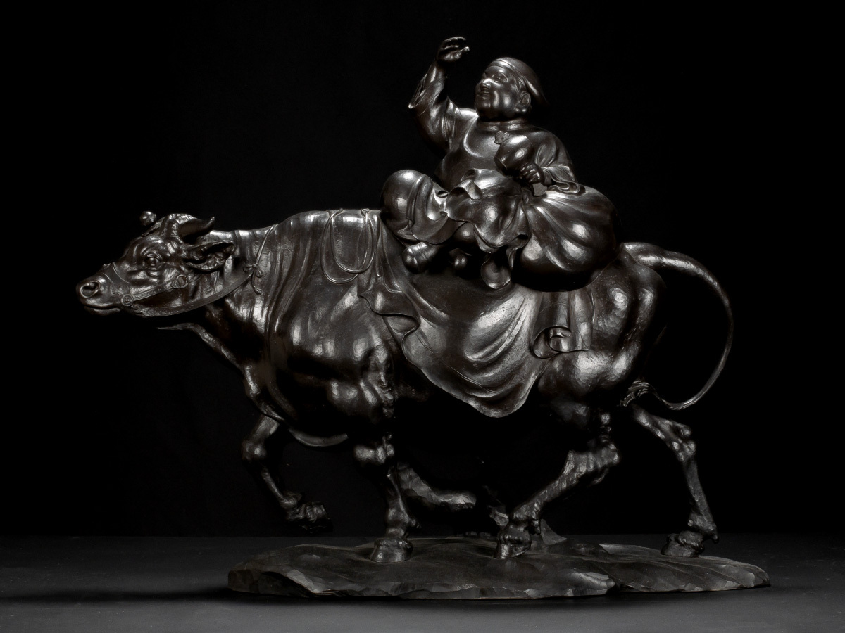 彫刻家「米原雲海」作 『牛乗り大黒』 鋳銅 ブロンズ　a719