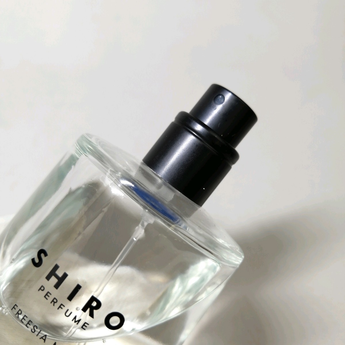 22 Φ 【 50ml 】 SHIRO PERFUME FREESIA MIST シロ フリージアミスト EDP オードパルファム SP スプレー 香水 フレグランス ユニセックス_画像3