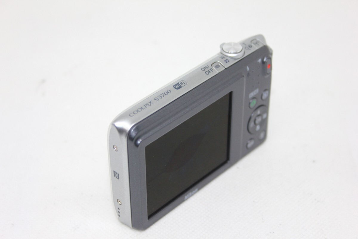 5780円 Nikon デジタルカメラ COOLPIX S3700 シルバー 光学8倍 5780円 Nikon デジタルカメラ COOLPIX S3700 シルバー 光学8倍