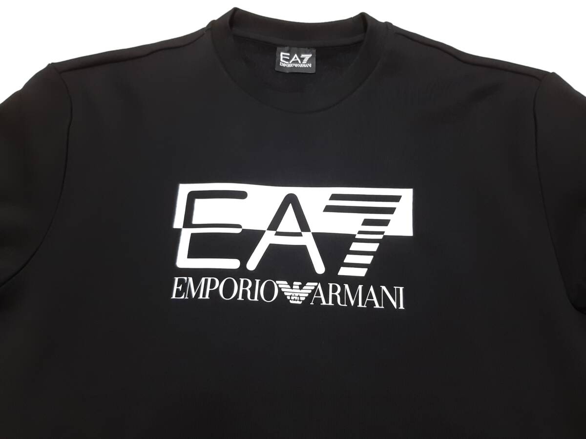 [新品]EA7/EMPORIO ARMANI　ラバーロゴ入りとなる、裏起毛の【メンズ・スウェット】◆2023-24年秋冬モデル　サイズ：XXL(54相当)　◆色：黒_画像3