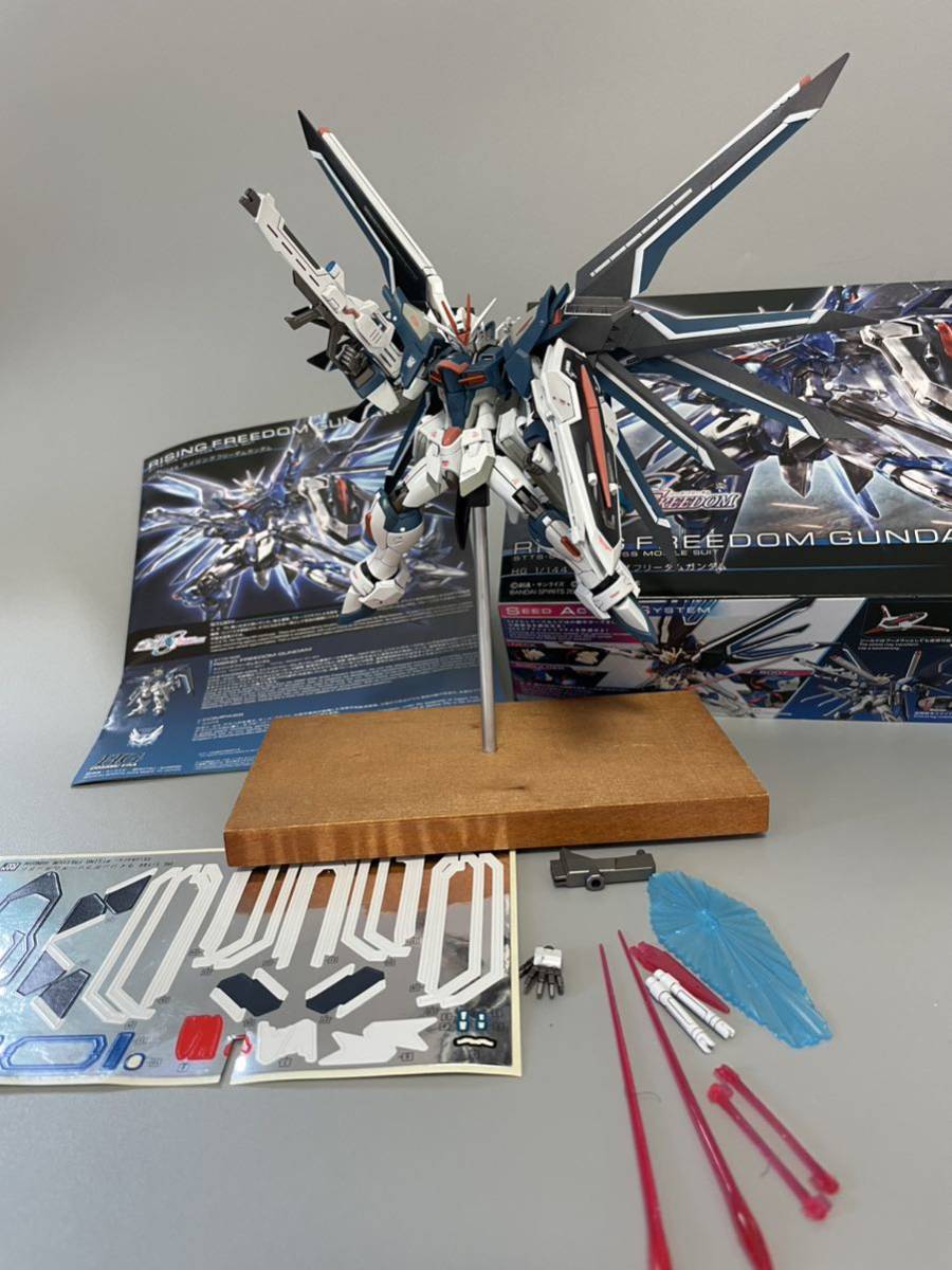 ガンダムプラモデル HG 1/144 ライジングフリーダムガンダム 全塗装 完成品 ガンダムSEED_画像9