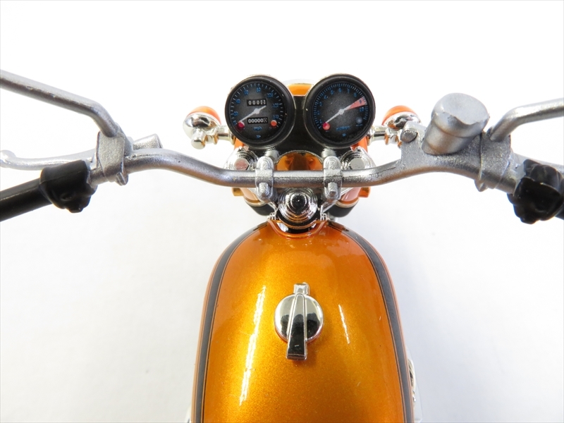 JOY CITY 1:12 HONDA CB750 FOUR　ゴールド　_画像4