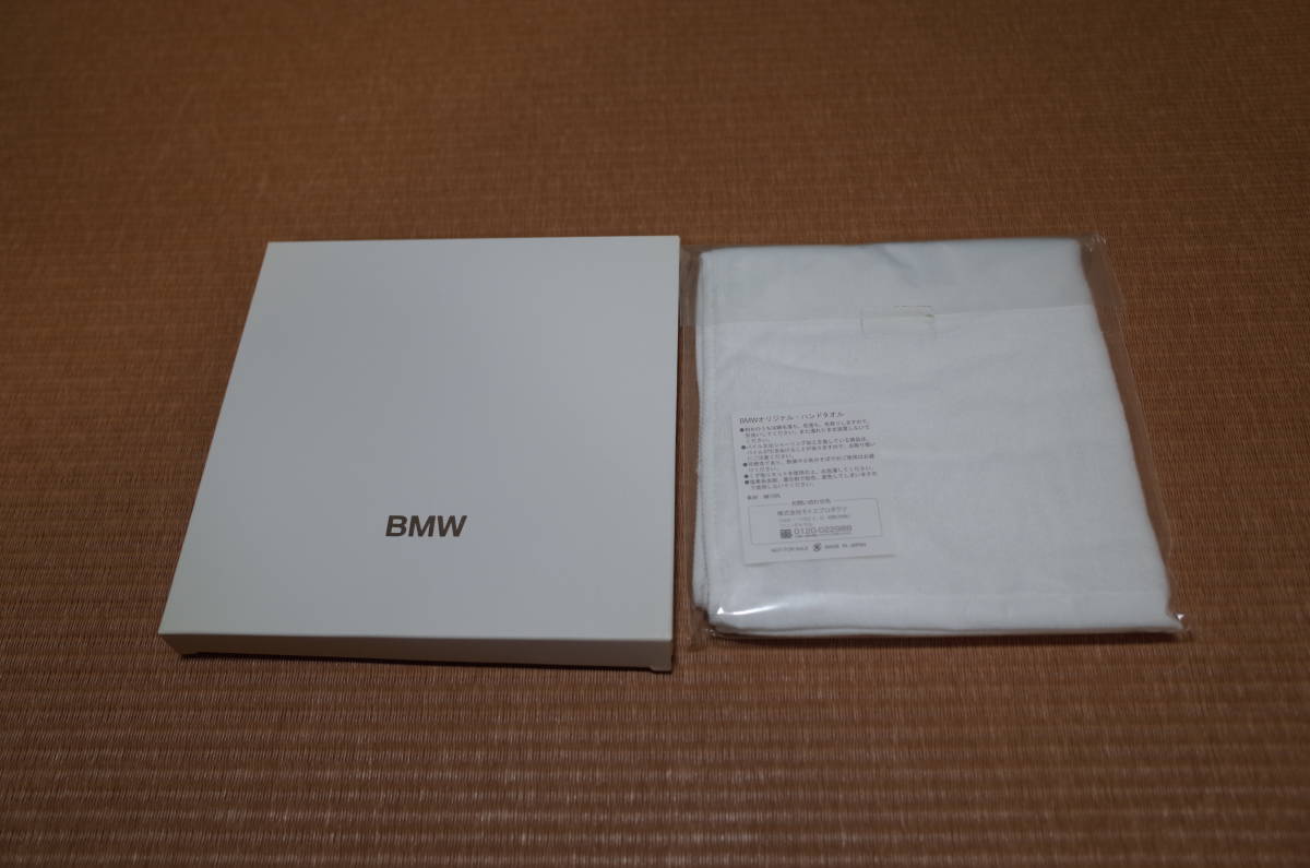 BMW　オリジナル　ハンドタオル BMWロゴ入り 新品 非売品_画像2