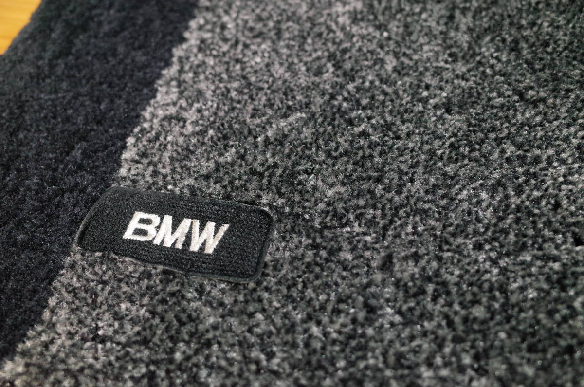 BMW original floor mat set saki Sony Royal front / rear 4 pieces set 3 series F30 F31 90542299979 regular price 32,400 jpy super-beauty goods new goods 