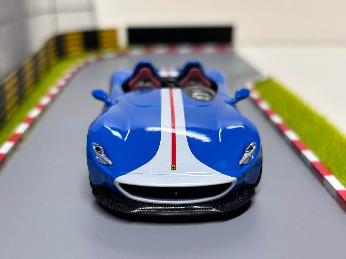 Burago signature 1/43 Ferrari MONZA SP2　ブルー　フェラーリ　モンツァ　ブラーゴ_画像3