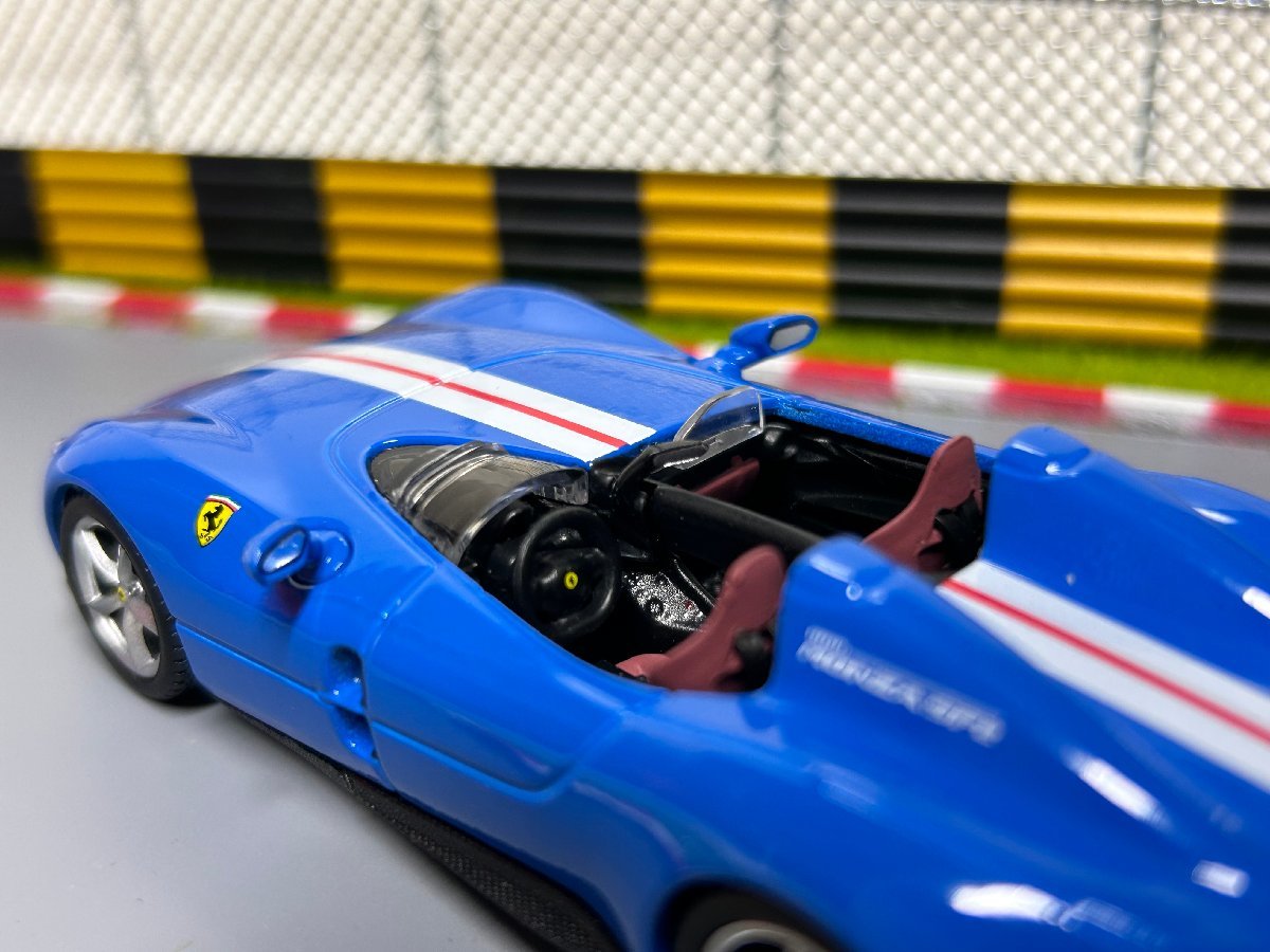 Burago signature 1/43 Ferrari MONZA SP2　ブルー　フェラーリ　モンツァ　ブラーゴ_画像6