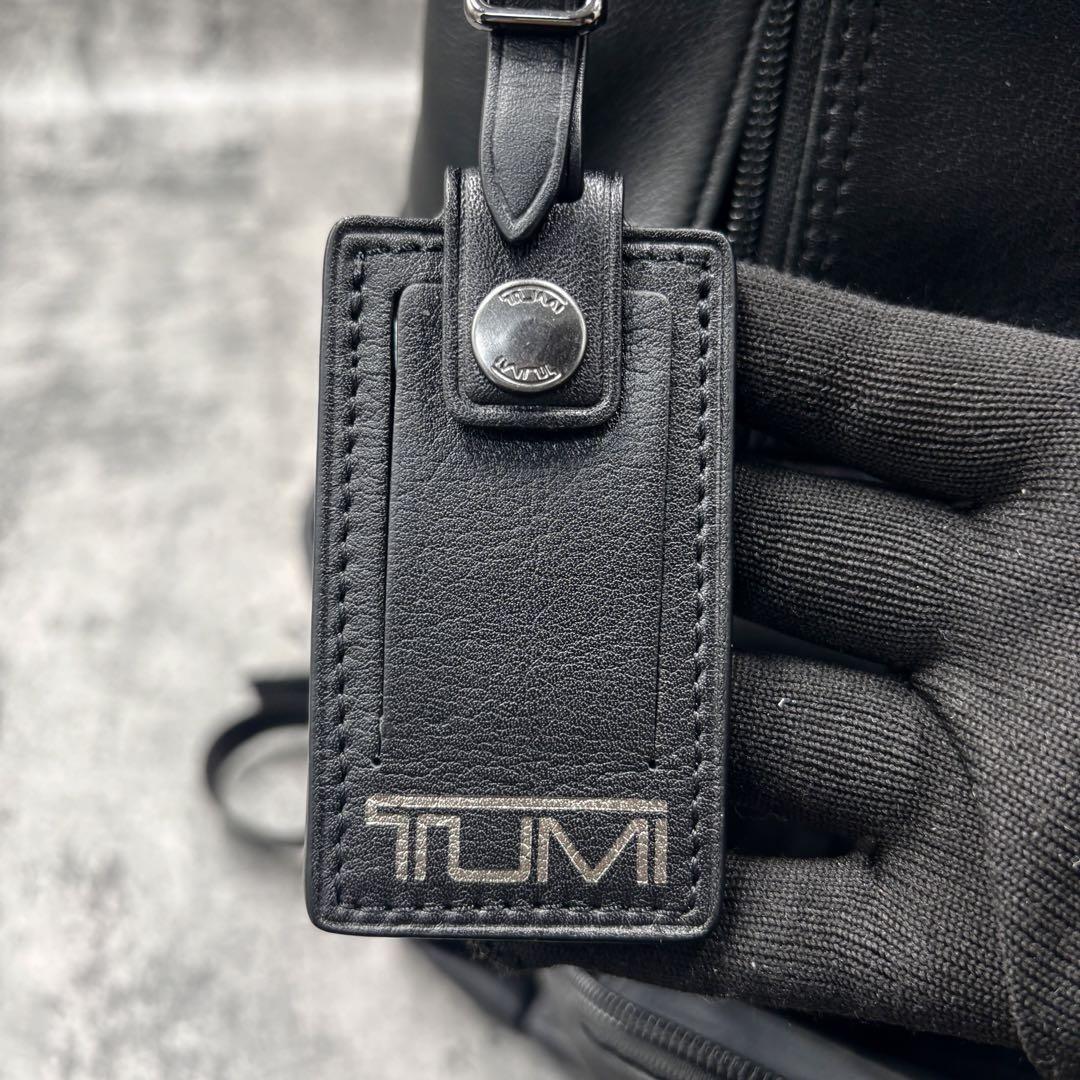 定価11万円未使用級 TUMI トゥミ オールレザー バッグパック リュック　ビジネスバッグ チャーム　大容量　本革　通勤　メンズ　人気_画像10