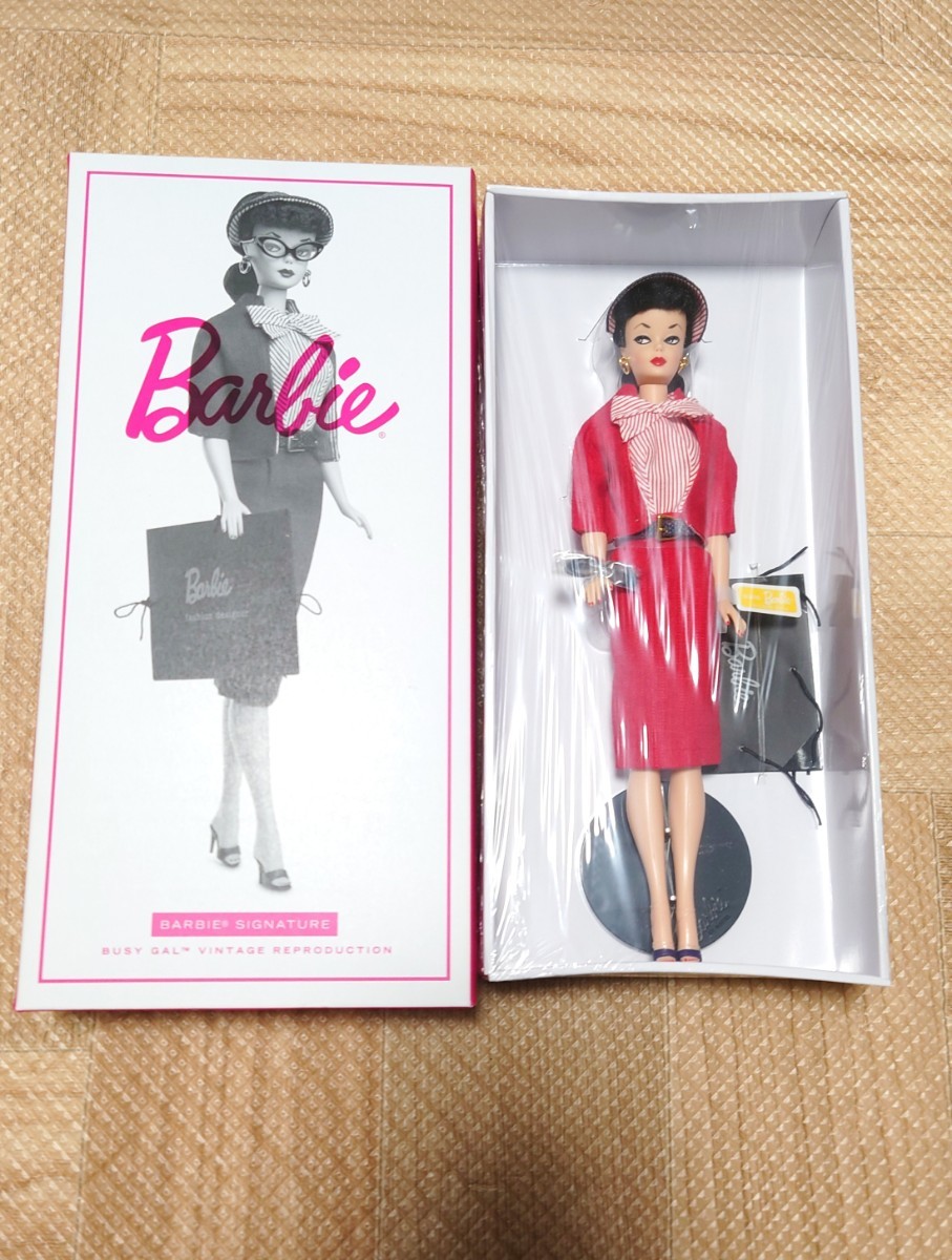 Mattel　Barbie　Vintage　busy gal バービー　シグネチャー ビジーギャル ヴィンテージリプロダクション　人形_画像1