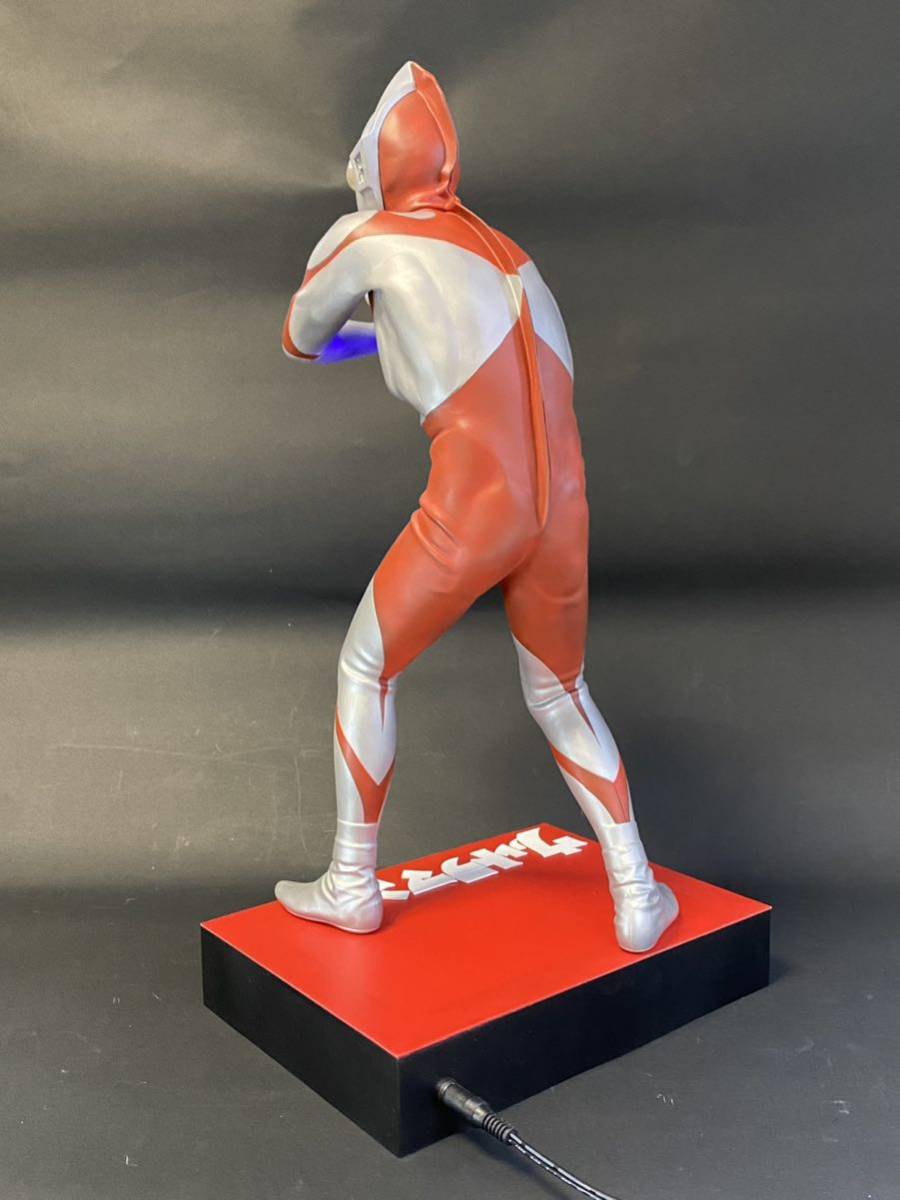 完成品 海洋堂 KAIYODO メガソフビ復刻版 ウルトラマン C type 完成品 海洋堂 KAIYODO メガソフビ復刻版 ウルトラマン C type