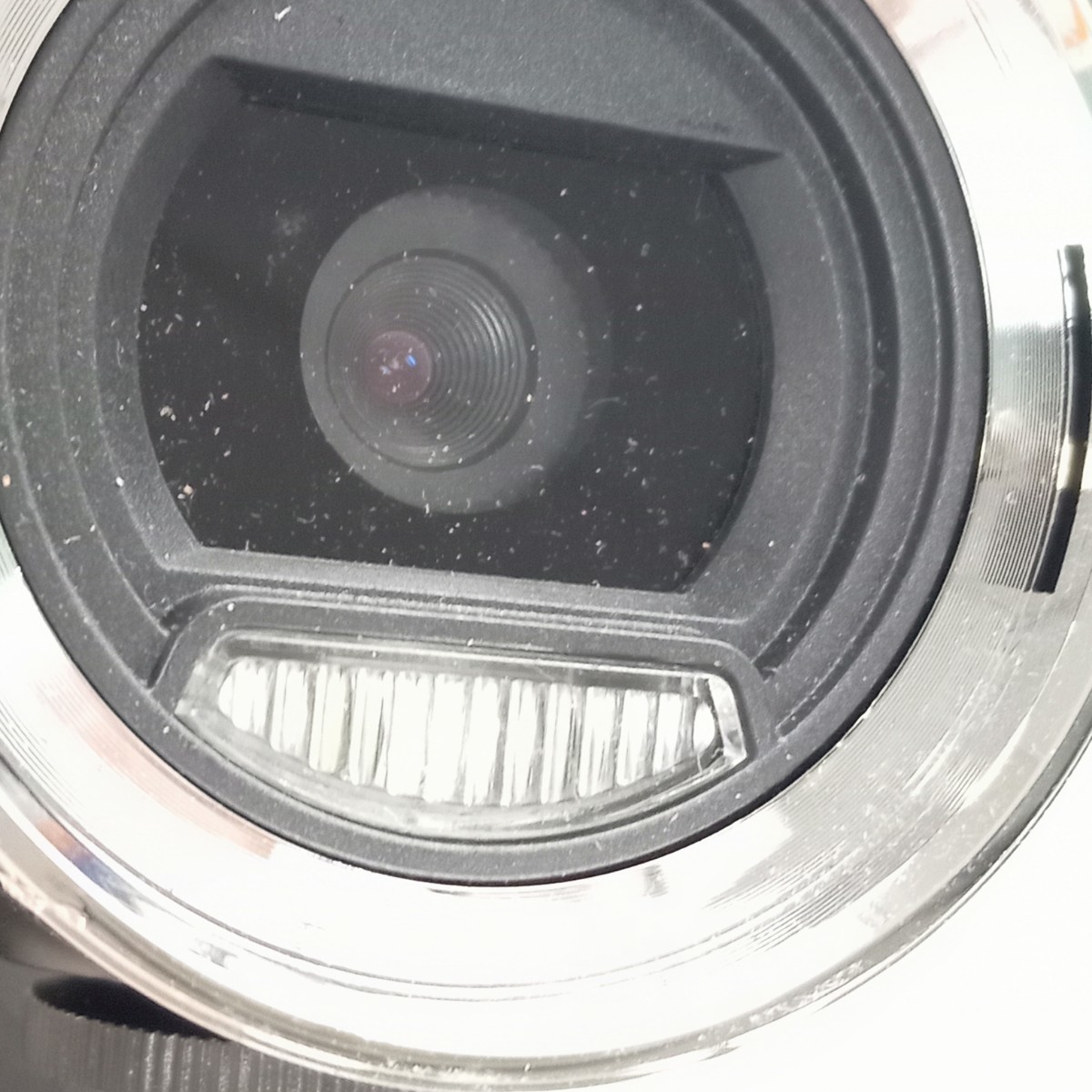 大當2月No.12 カメラ geanee デジタルビデオカメラ 動作未確認 本体のみ 箱付き ビデオカメラ ブラック 光学機器 _画像6