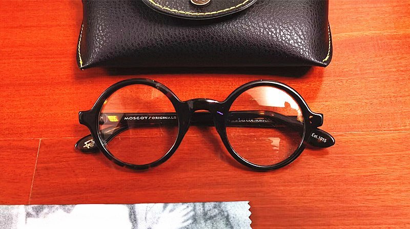 名作モデル☆新品☆ MOSCOT ZOLMAN ゾルマン 丸い眼鏡 メガネフレーム 鼈甲・ セレブ愛用モデル_画像5