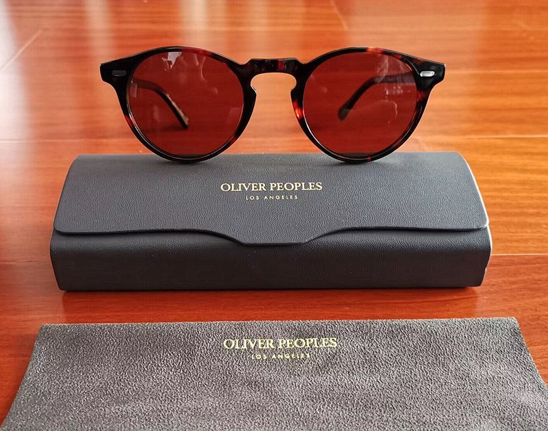 名作モデル☆イタリア製★「OLIVER PEOPLES/オリバーピープルズ」伝説の大人気作・OV5186・サングラス・メガネフレーム/鼈甲_画像1