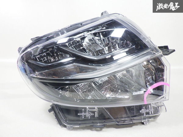 ダイハツ 純正 LA650S LA660S タント カスタム 前期 LED ヘッドライト ヘッドランプ 右 右側 運転席 KOITO 100-69075_画像1