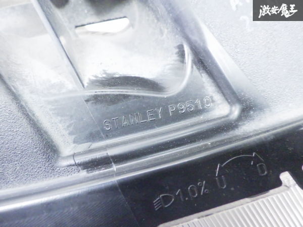 スズキ 純正 MF33S MRワゴン ハロゲン ヘッドライト ヘッドランプ 右 右側 運転席 STANLEY P9510 即納_画像7