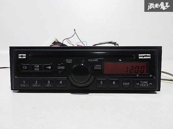 スズキ 純正 SANYO サンヨー 1DIN CDプレーヤー オーディオ デッキ 39101-72J2X-CZB 即納_画像1