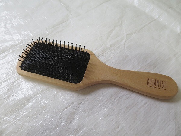  unused BOTANIST(botani -stroke ) paddle brush 