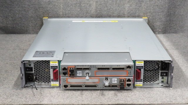 HP 3PAR StoreServ 7200 オールフラッシュ アレイ ストレージ HP 3PAR StoreServ 7200 オールフラッシュ アレイ ストレージ