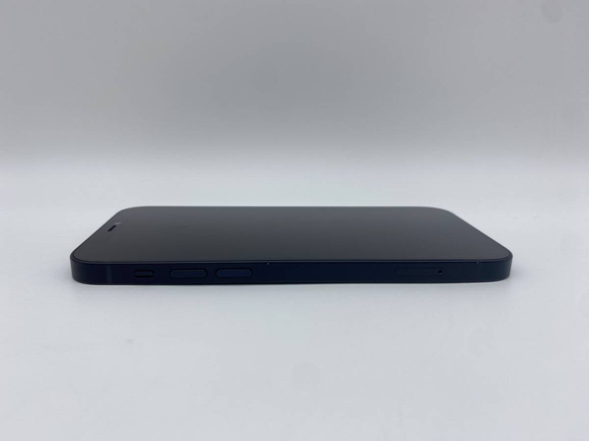 iPhone12 256GB ブラック/シムフリー/新品バッテリー100%/極薄 iPhone12 256GB ブラック/シムフリー/新品バッテリー100%/極薄