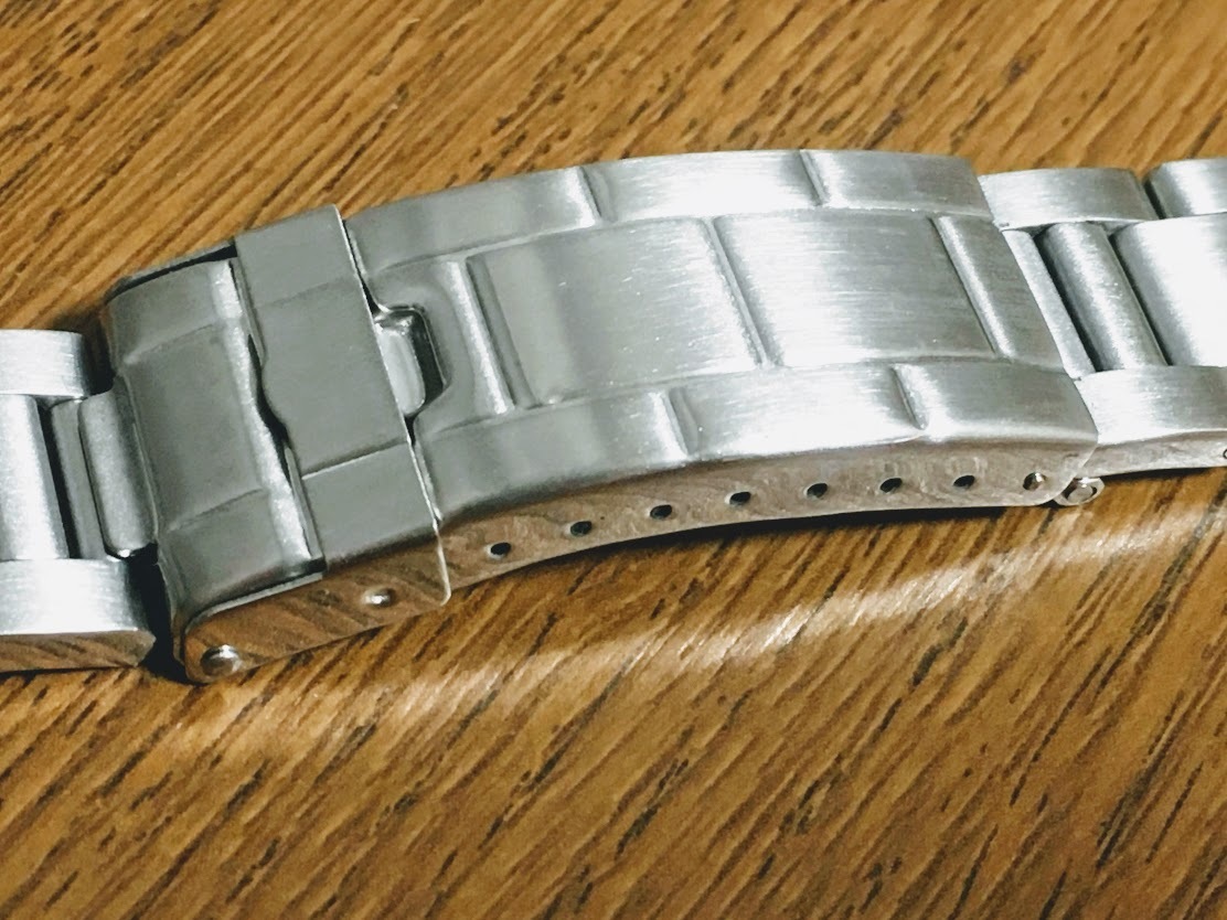 上質 ステンレス時計ベルト 幅20ｍｍ 新品 シルバー ロレックスなどに 交換 腕時計 替えベルト バンド_画像2