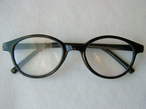 Профессиональные очки черные +1,5, 2,0, 2,5 могут быть выбраны ★ После успешной ставки подтверждается, что требуемая сумма требуется.