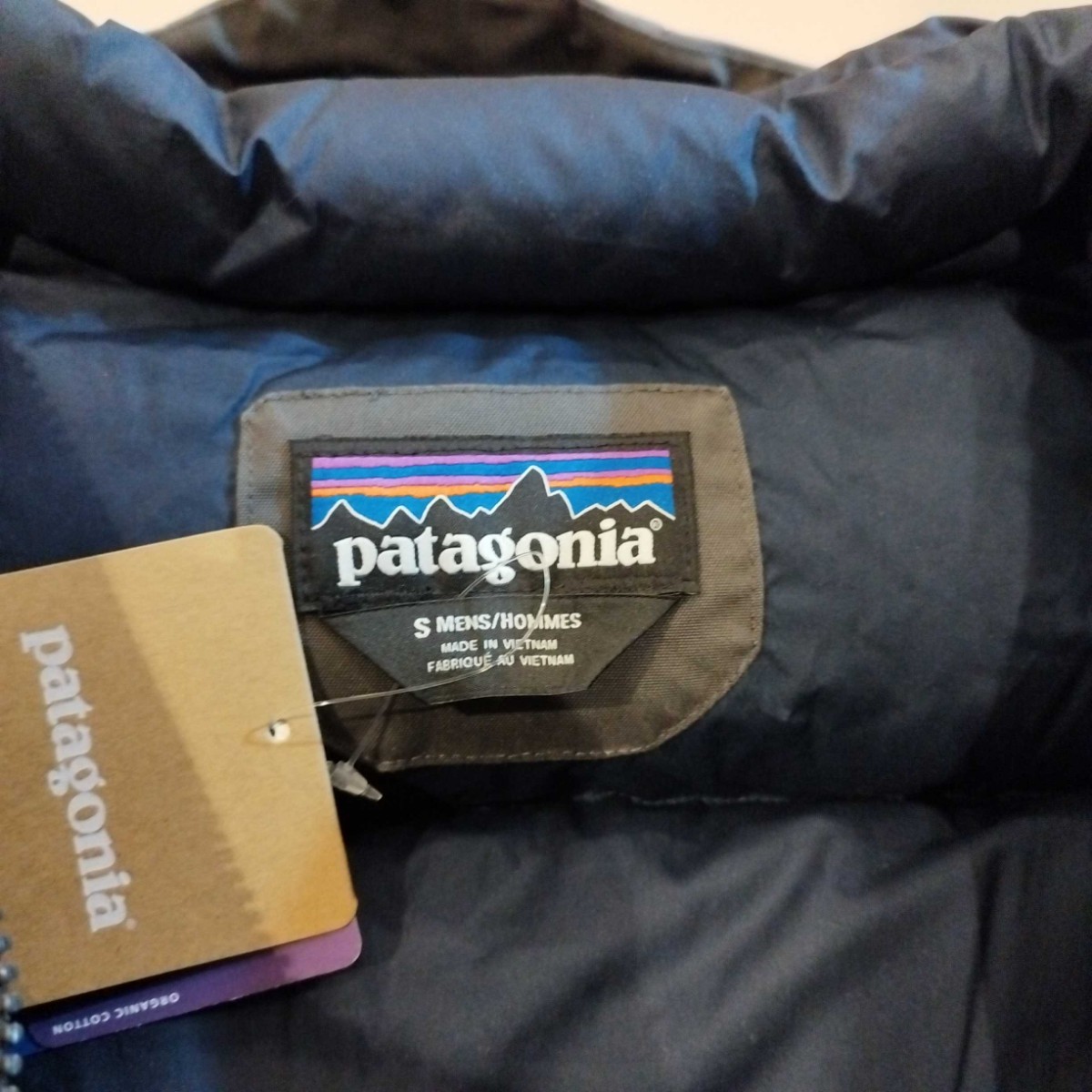 希少 patagonia 未使用 ダウン ジャケット パタゴニア キャンバス 灰色 S メンズ M グレー オーガニック 新品 メープル ダウン パーカ 新品_画像8