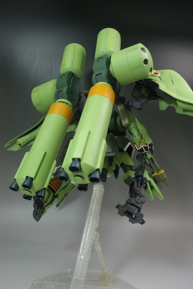 HGUC HG 1/144 NZ-666 クシャトリヤ・リペアード　塗装済完成品　3連グレネード・発光機能付き _画像9