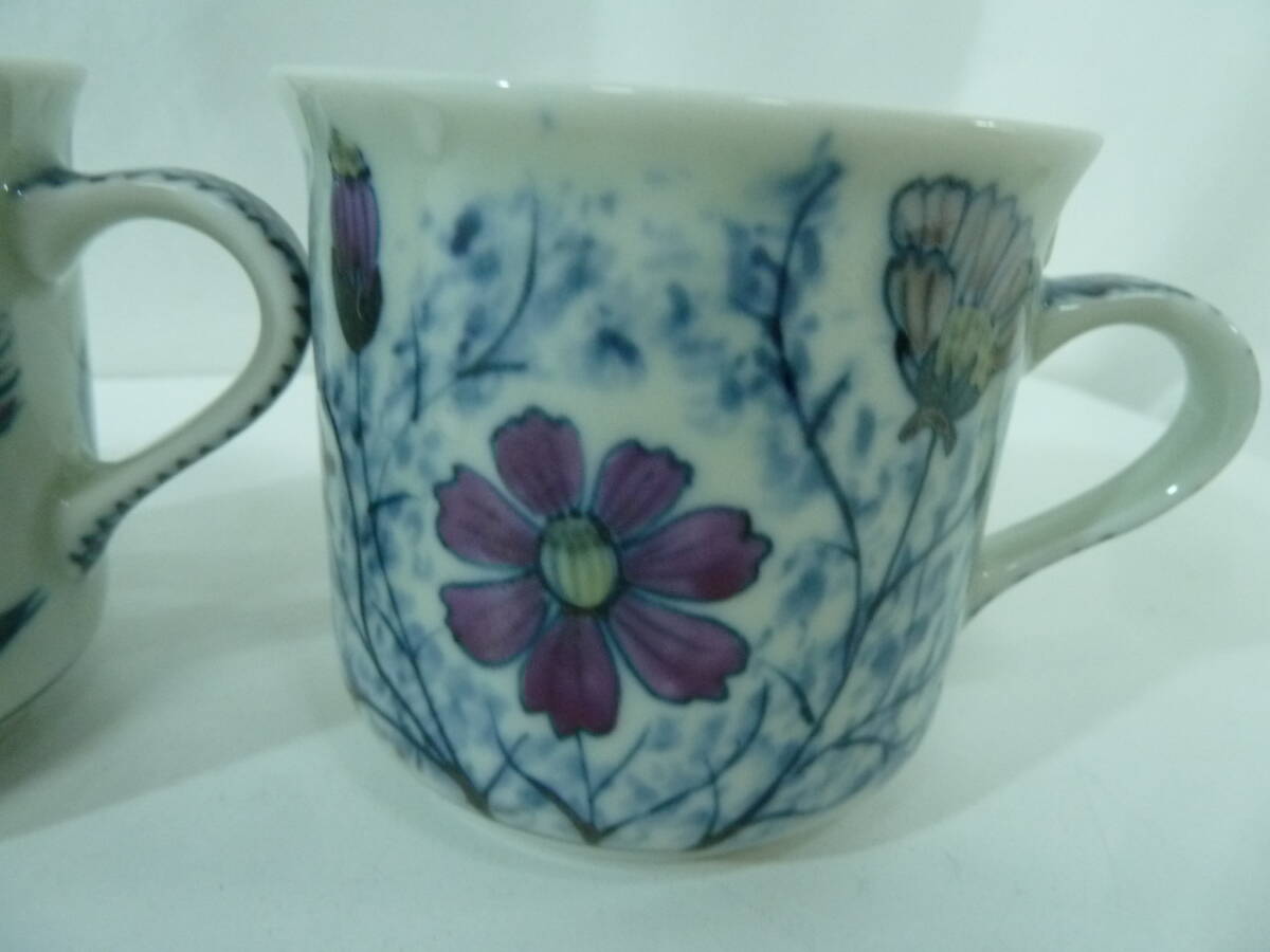 ☆彡銘在り　コーヒーカップ　２客　柄違い　マグカップ　陶器　花柄　工芸品☆彡_画像4