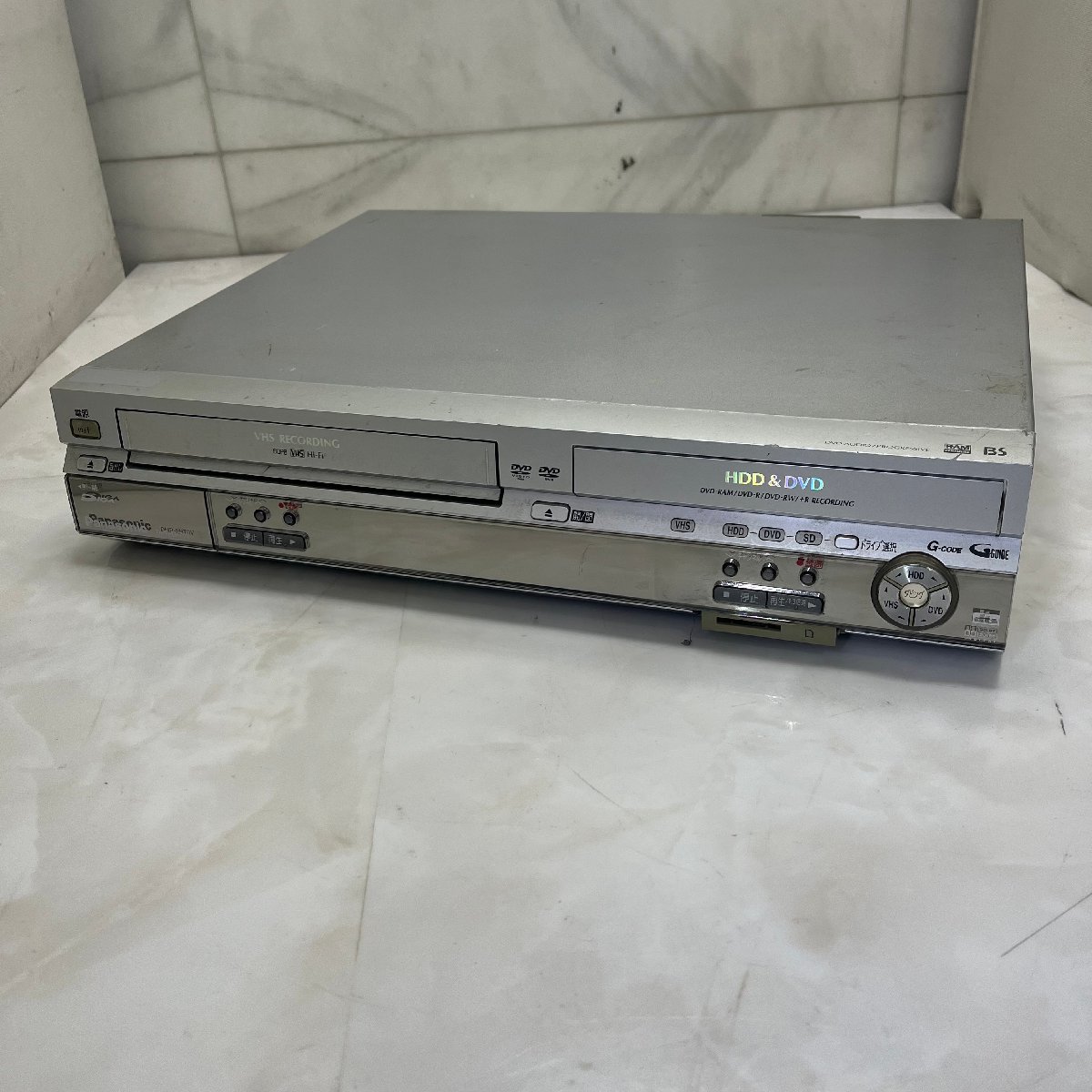 ＝OG＝ パナソニック HDD/DVD/VHSレコーダー DMR-EH70V ジャンク 本体のみ＝B-240237_画像1