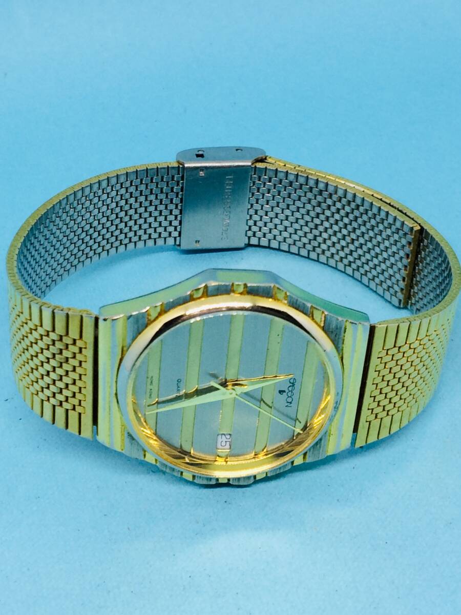(D44)USA(*'▽')SASSON・サッソーン・ディト（電池交換済み）ゴールド・メンズ腕時計USED（送料全国一律185円）素敵な時計です。_画像7