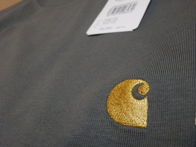 新品 タグ付 CARHARTT WIP S/S CHASE T-SHIRT 半袖Tシャツ/カーハート 　ロゴの刺繍 ルーズフィット/IO26391　カラーThyme/Gold サイズL_画像2