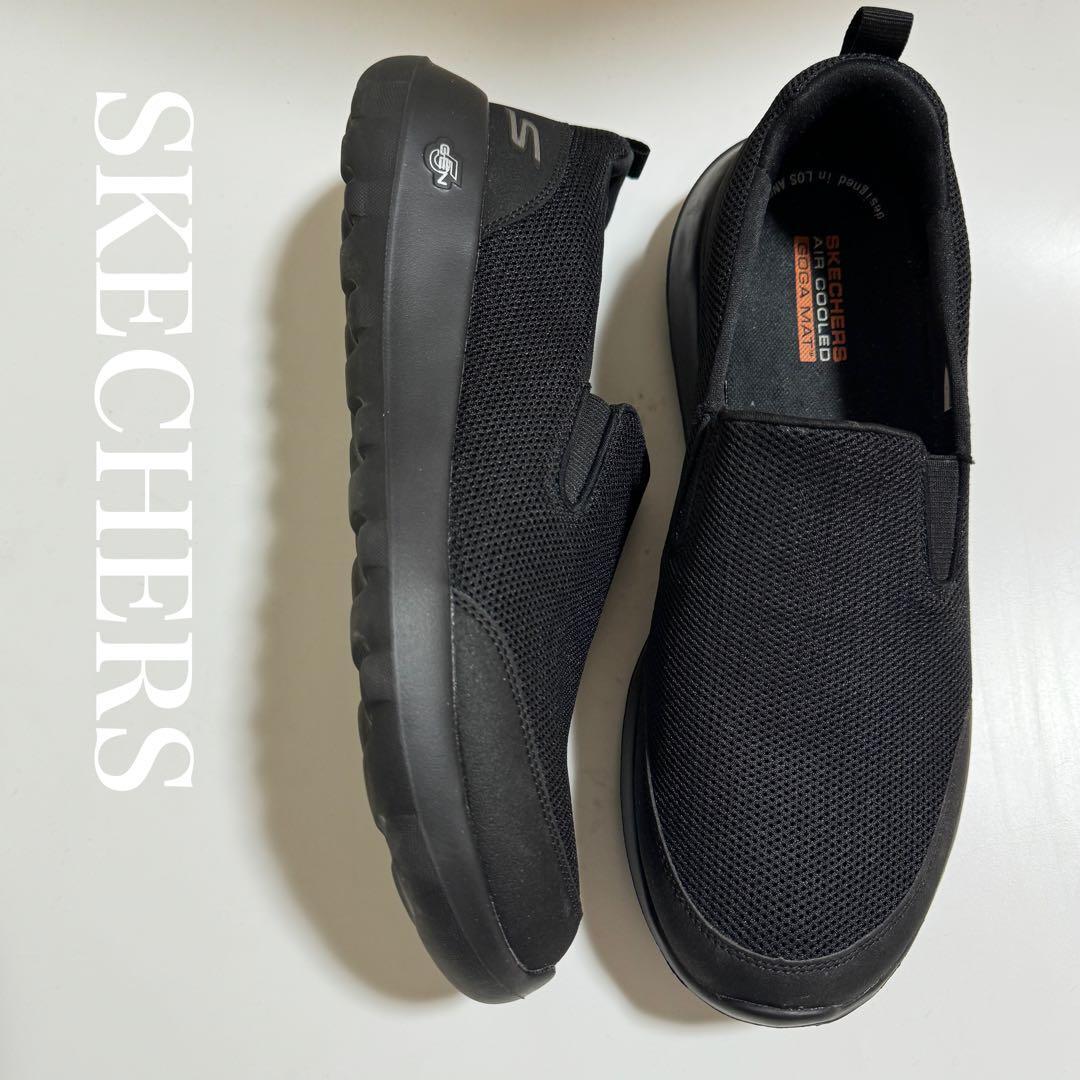 SKECHERS スリッポンスニーカー高反発クッションゴガマット　28 黒　美品_画像1