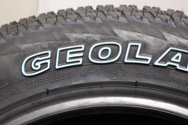 2023年製　 ジオランダー A/T G015 P235/70R16 104T　４本　新品　未使用　個人宅　配達OK GEOLANDAR　片側アウトラインホワイトレター_画像はサンプルです。