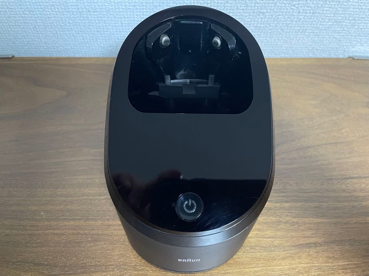 BRAUN ブラウン シェーバー シリーズ9 アルコール 洗浄機 type BRAUN ブラウン シェーバー シリーズ9 アルコール 洗浄機 type