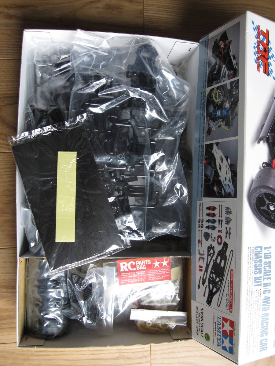 絶版 タミヤ 1/10 電動RC TA03R-S・TRF レーシングスペシャルシャーシキット ポルシェ911GT1 軽量ボディパーツ セット（限定仕様）未組立！_画像5