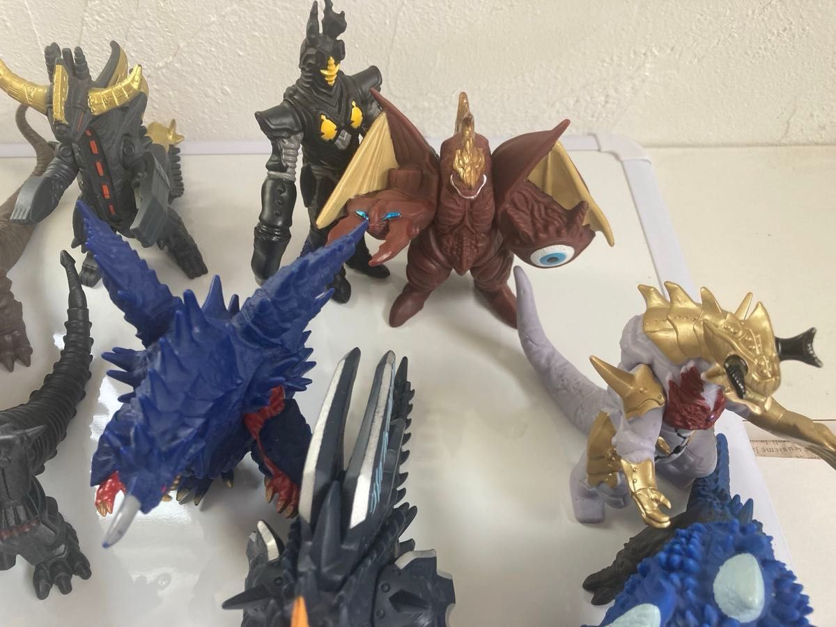 ウルトラマン 怪獣 ソフビ まとめ売り 10体|Yahoo!フリマ(旧 ウルトラマン 怪獣 ソフビ まとめ売り 10体|Yahoo!フリマ(旧