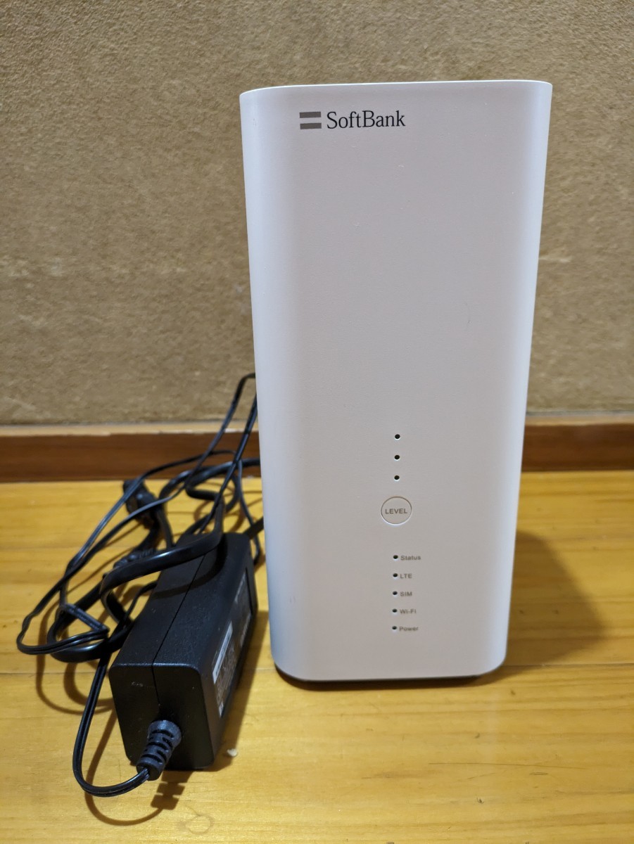 2個セット☆ SoftBank Air ターミナル3＆ターミナル4 セット販売 ルーター Wi-Fi 中古 2個 ネット回線 ソフトバンクエアー_画像2