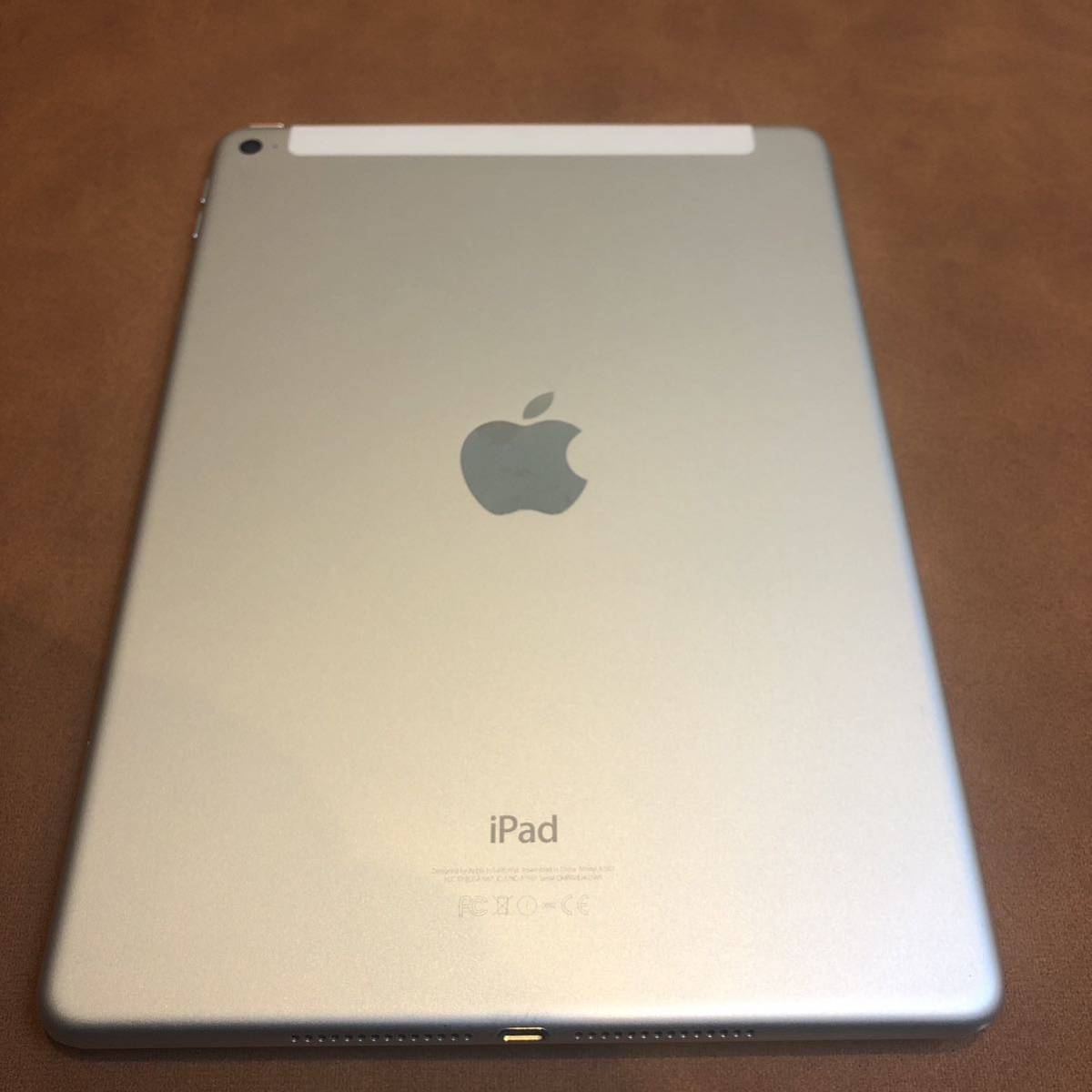 5631 iPad Air2 第2世代 16GB au A1567｜Yahoo!フリマ（旧PayPayフリマ）