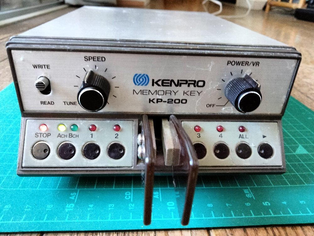 メモリーキーヤーKENPRO KP-200_画像1