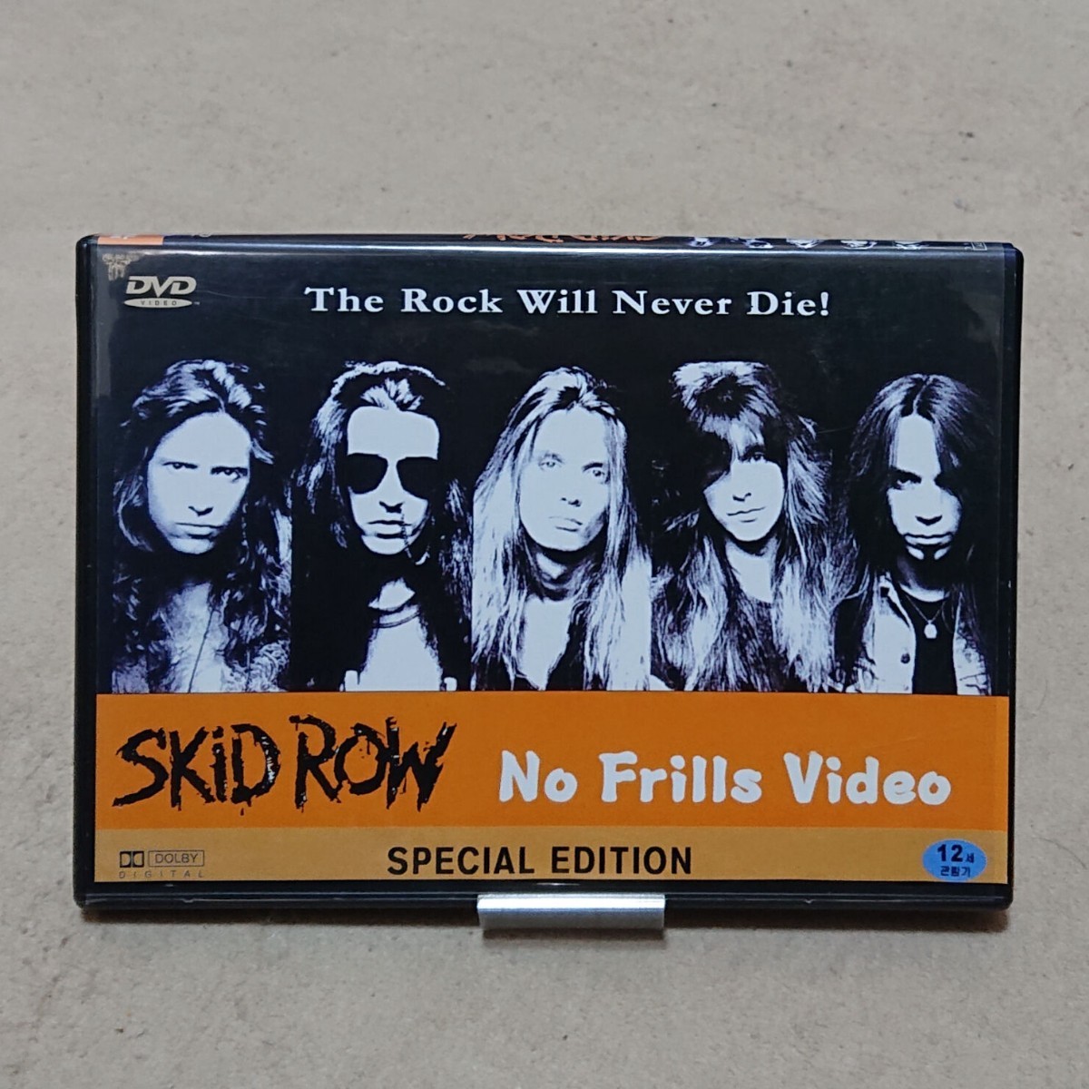 【DVD】スキッド・ロウ Skid Row/No Frills Video_画像1