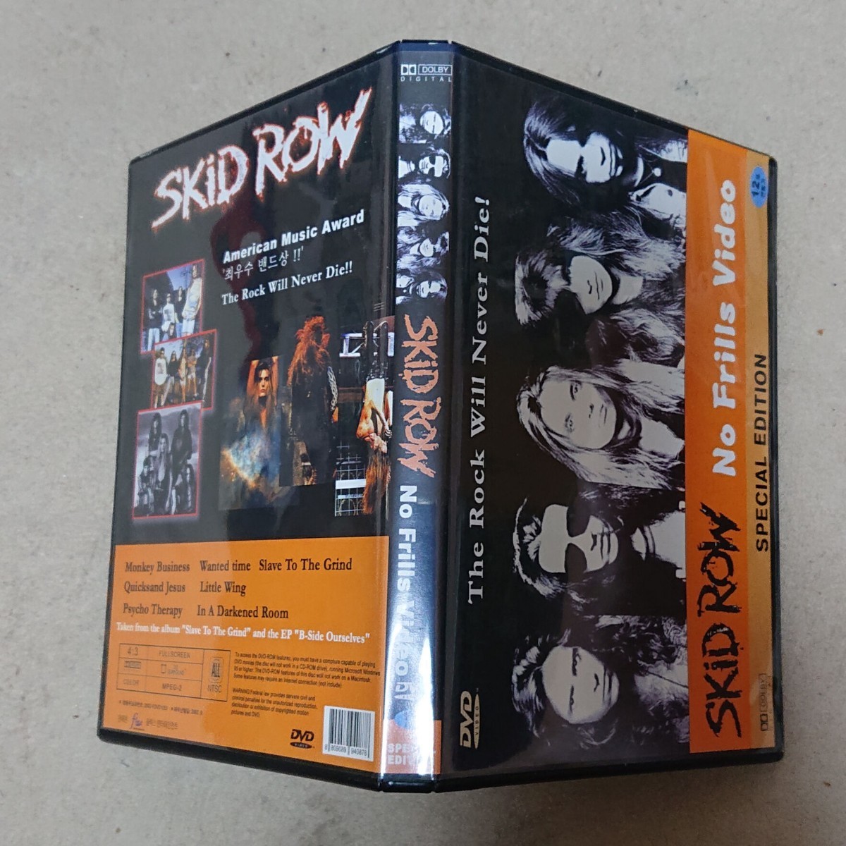 【DVD】スキッド・ロウ Skid Row/No Frills Video_画像4