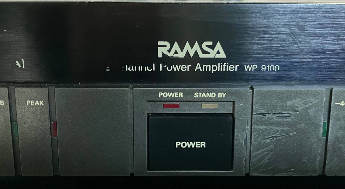 パワーアンプ　RAMSA WP9100　音出ます　ジャンク品　　同様の物が2台あります　　_画像2
