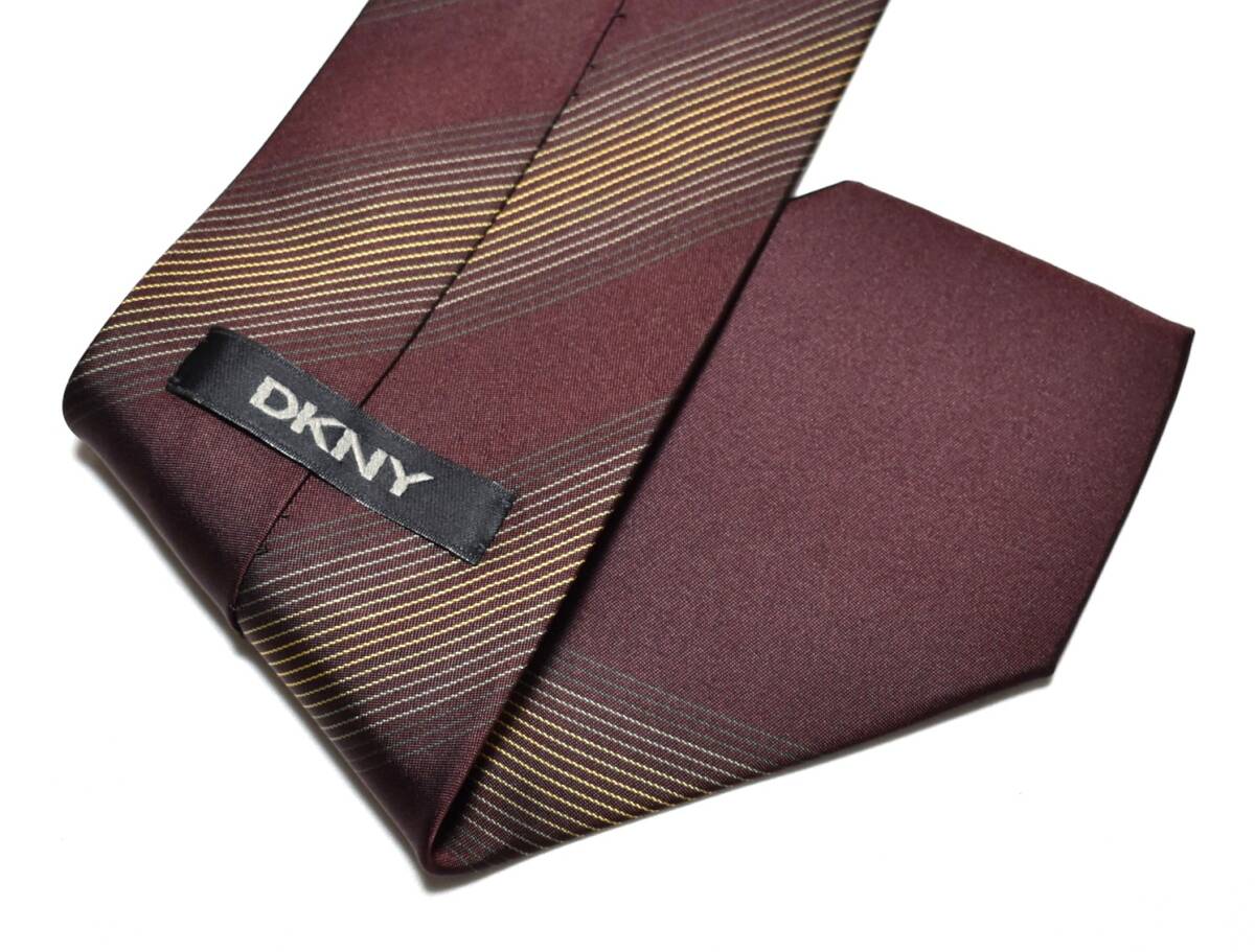 Y689*DKNY галстук образец рисунок *