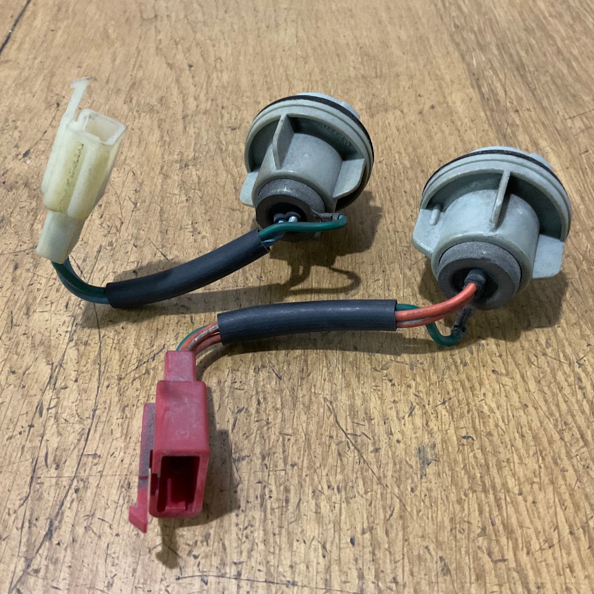 [P54-13] Honda Fusion 250 MF02 front turn signal socket left right set operation verification ending original part 