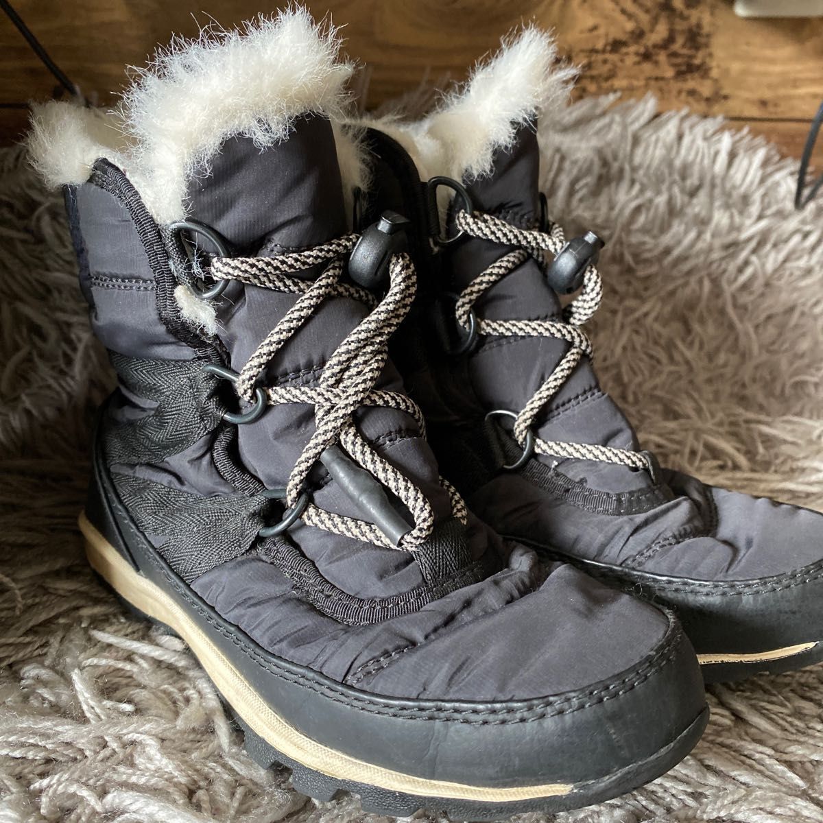 SOREL ソレル キッズブーツ　19cmスノーシューズ ウィンターブーツ スノーブーツ