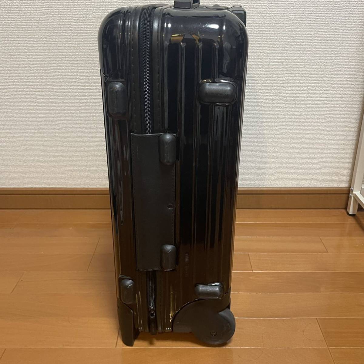 [ rare ] Rimowa × Porsche Design SALSA 2 wheel suitcase black 