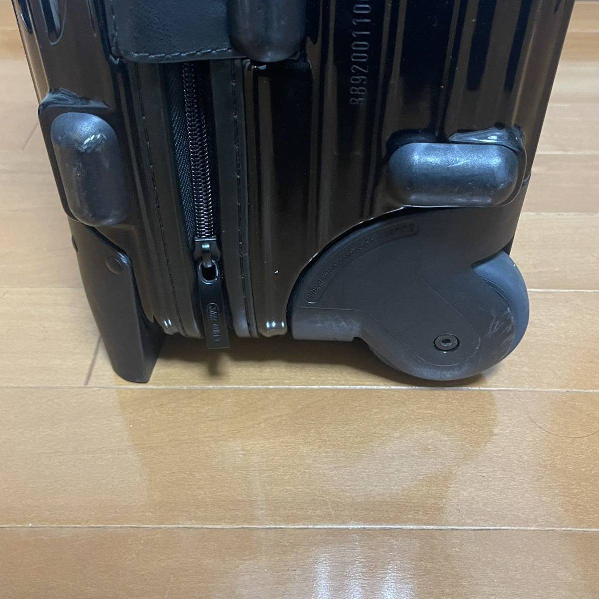 [ rare ] Rimowa × Porsche Design SALSA 2 wheel suitcase black 