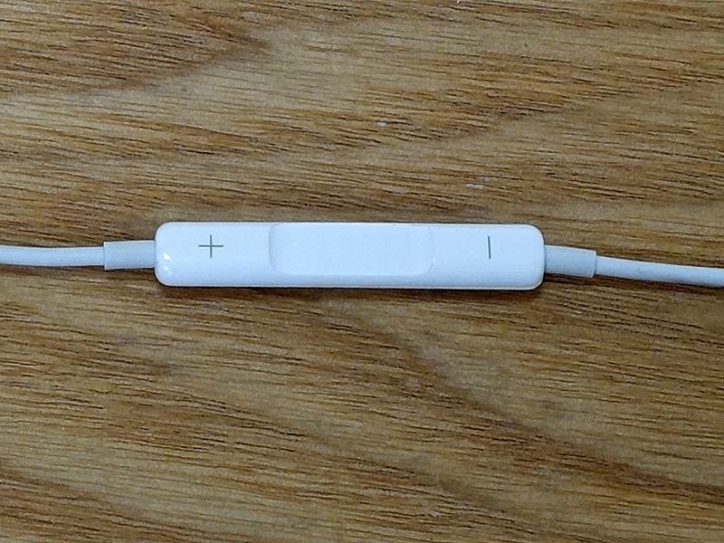 ◆◆Apple 純正 EarPods ステレオ イヤホン（有線）マイク付き　ケースあり 未使用｜E-1061◆◆_画像5