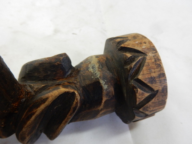 アフリカ南部 ザンビア共和国 木製手彫り 人型 パイプ UR_画像4