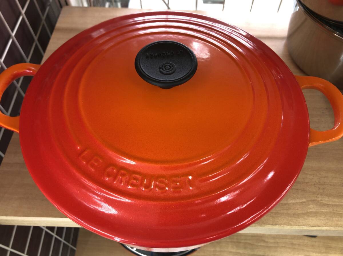 未使用 LE CREUSET ココットロンド 両手鍋 22cm オレンジ 33L ル・クルーゼ SS-257591_画像4