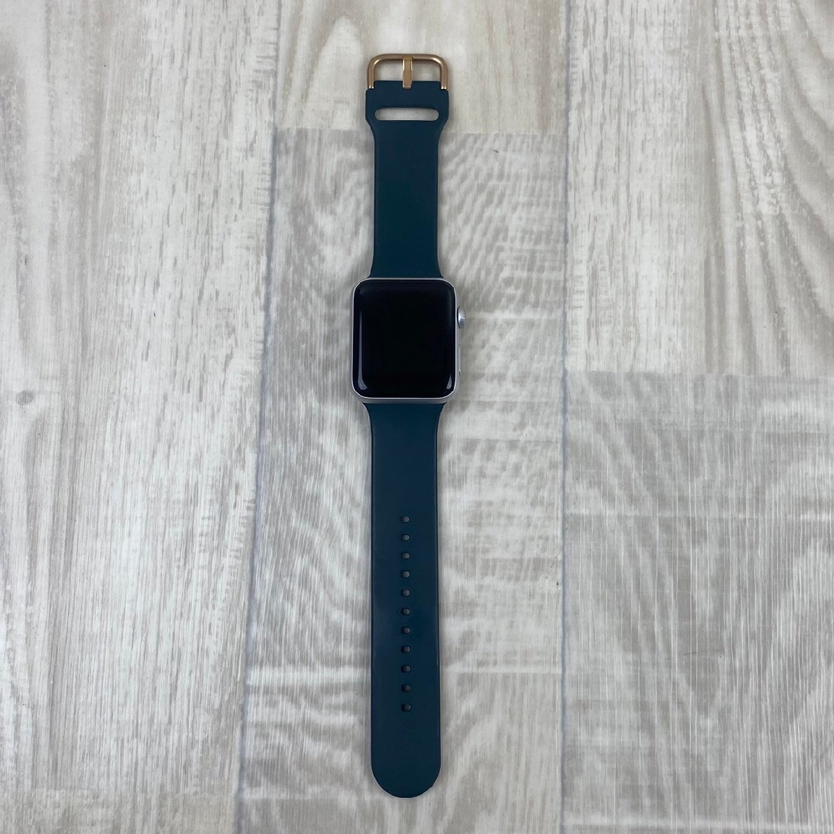 USED Apple Watch Series3 アップルウォッチ MTF22J/A 42mm A1859 GPSモデル 42mm 8GB バッテリー残量 95％ 動作確認 初期化済 シリーズ3_画像4
